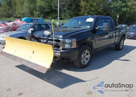 2011 Chevrolet Silverado 1500 Lt z USA, uszkodzony, nr VIN 1GCRKSE32BZ349580